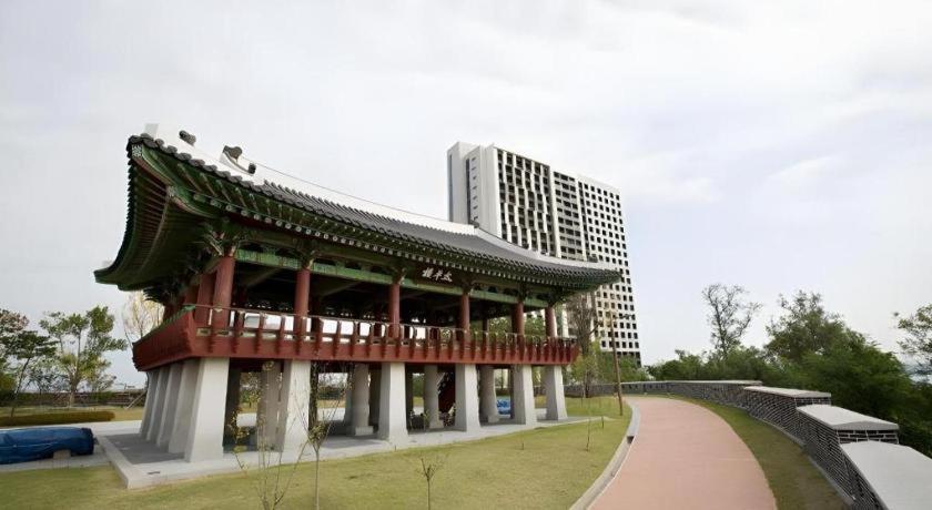 Grace Suite Hotel Incheon Exterior photo